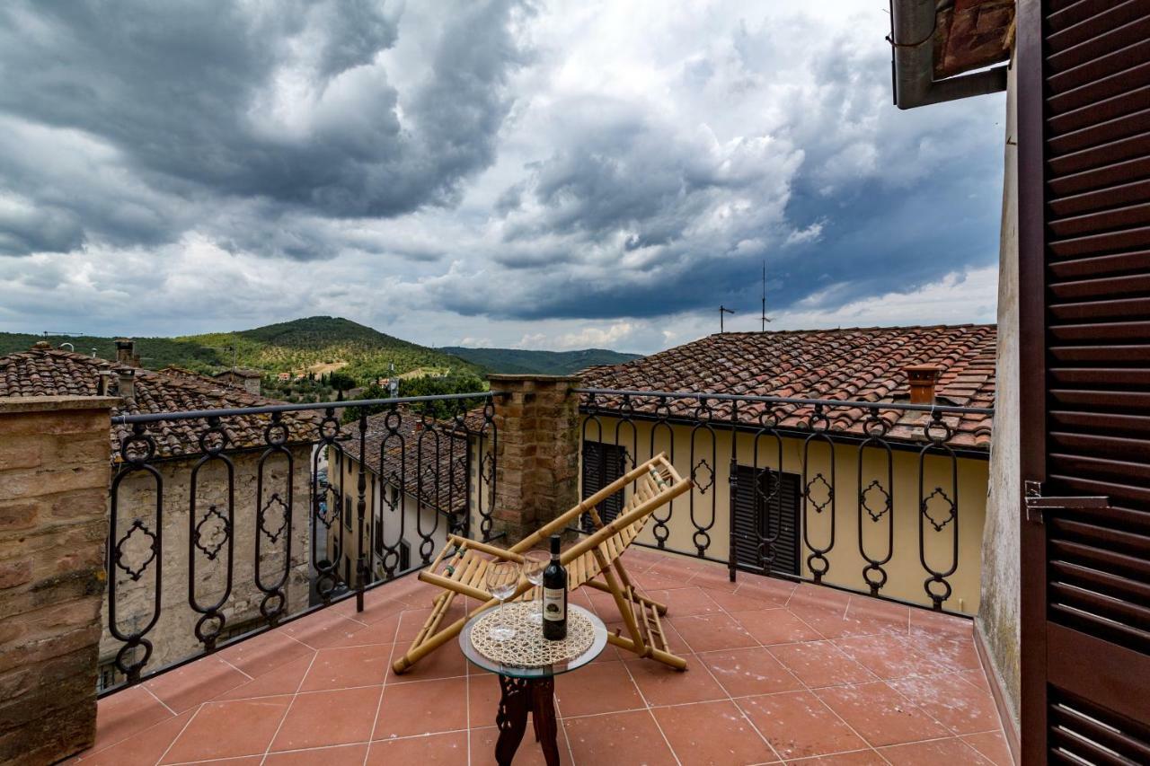 Ferienwohnung ART REBUS Tower in Tuscany Radda in Chianti Exterior foto